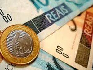 Ministro do Planejamento diz que mínimo pode ficar acima dos R$ 1.006 previstos