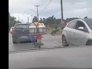 [Vídeo] Colisão entre motocicletas deixa dois feridos em Marechal Deodoro