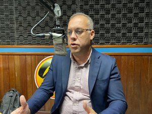 'Eu acredito que esteja havendo um caça às bruxas' diz advogado Álvaro Costa sobre as prisões no DF