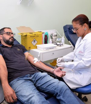 Hemoal recebe doadores de sangue em horários especiais no feriado da Proclamação da República