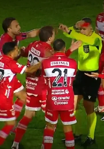Direção  do CRB apresenta reclamação à CBF contra arbitragem do jogo contra o Operário-PR