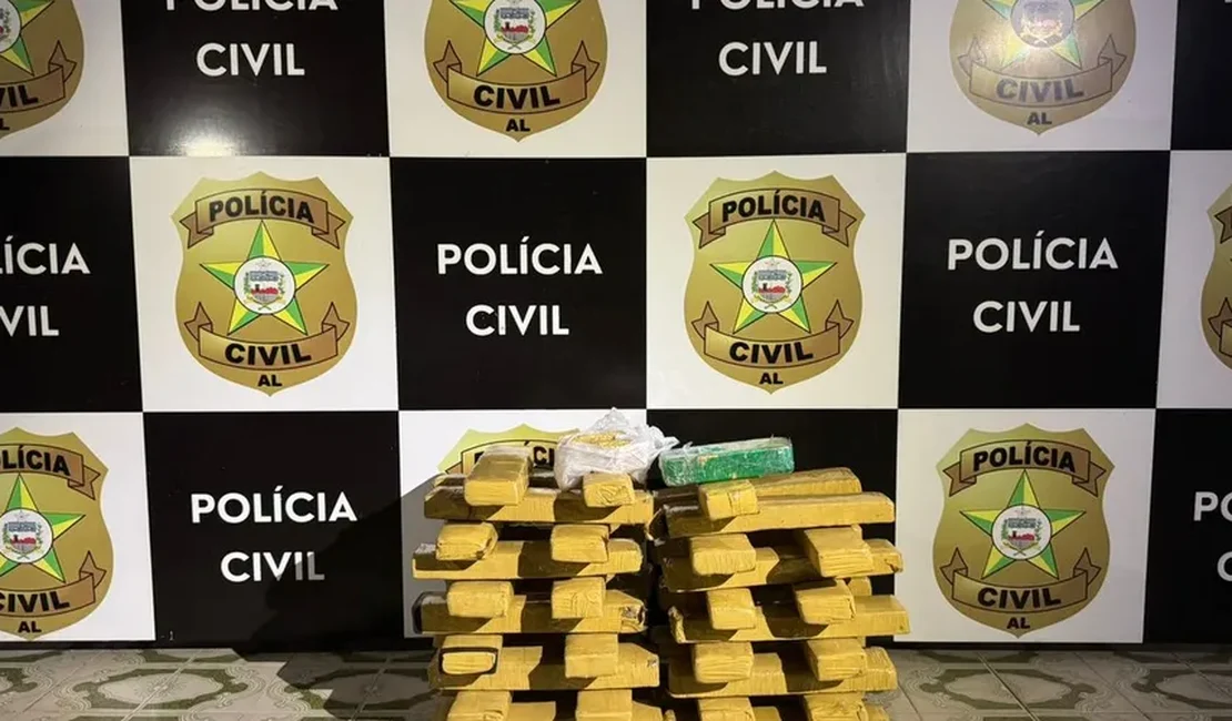 'Mula' do tráfico é preso com mais de 40 kg de drogas em ônibus no Agreste