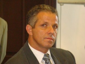 TJ mantém bloqueio e indisponibilidade de bens do prefeito de Viçosa