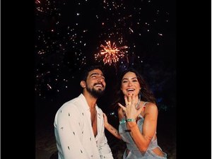 Thaila Ayala revela na virada do ano que vai se casar com Renato Góes