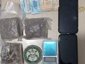 Turista do Rio Grande do Norte é preso por tráfico de drogas em hotel de Maceió