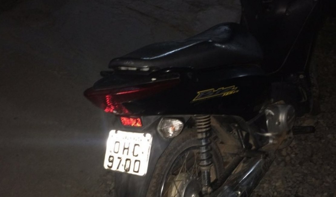 Moto roubada na Vila Bananeira é abandonada no Sítio Serrote