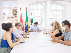 Prefeitura de Palmeira enviará à Câmara dois PL’s que criam gratificação