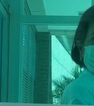 Falsa enfermeira aparece em vídeo e afirma que valor de vacina é R$ 600
