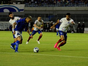 CSA perde em casa para o Bahia e permanece em crise na temporada