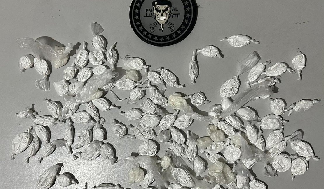 Adolescente é apreendido com mais de 100 papelotes de cocaína em Arapiraca