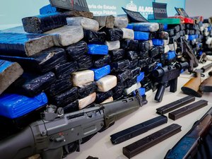 Alagoas apreende mais de 2,8 toneladas de drogas e 1.655 armas em 2025