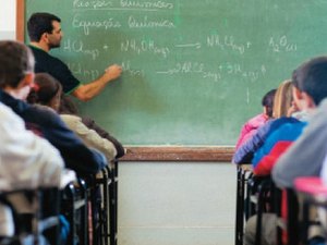 Professores entram com ação cautelar na justiça federal para proteger verba do Fundef