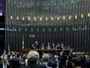 Câmara aprova PEC dos Benefícios em segundo turno