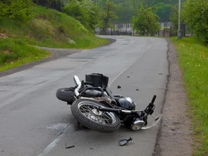 Homem morre em queda de moto onze dias depois de perder esposa em acidente