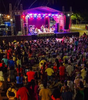 Prefeitura de Japaratinga promove grande show no Dia do Evangélico