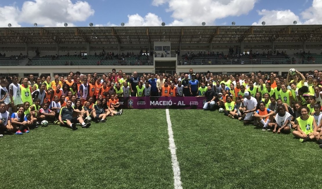 Em parceria com a prefeitura, Maceió recebe maior evento de futebol feminino do País