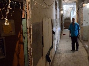 Antigo prédio do INSS vira favela vertical em Maceió