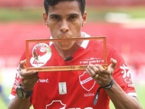 Ganhador do prêmio Puskás poderá jogar no interior do Piauí