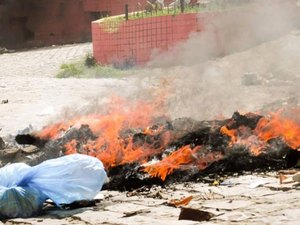 Sem água há uma semana, moradores de São Luiz do Quitunde protestam