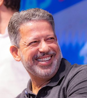 Arthur Lira amplia força política em AL e consolida caminho rumo ao Senado