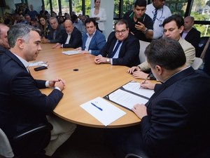 Governo reduz imposto e Azul abre venda de passagens para voo entre Maceió e Salvador