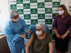 Porto Calvo começa vacinar professores de 40 anos
