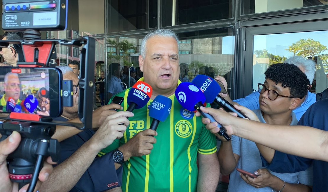 [Vídeo] Alfredo Gaspar afirma que Flávio Bolsonaro é a favor do fim da escala 6x1