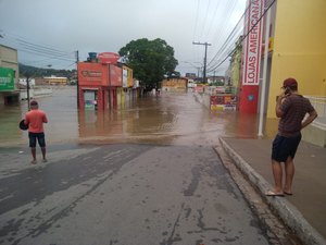[Vídeo] Ipanema sobe mais de 6 metros e ação antecipada impede tragédia