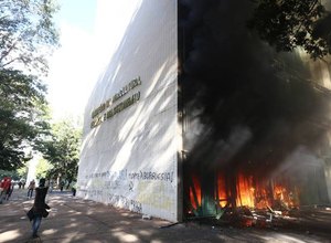 Temer decreta uso de militares para conter protesto em Brasília