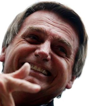Bolsonaro chuta 'pixuleco' e fala em vitória no 1º turno