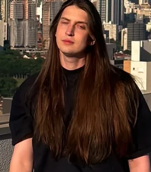 Felca expõe ameaças de crianças após atualizações no chat do Roblox