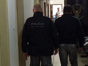 Ex-polegar Ricardo Costa é preso por não pagar pensão a filho