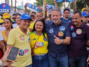 Arthur Lira participa de caminhada e recebe apoio em Matriz do Camaragibe