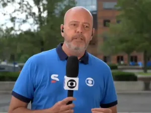 Alex Escobar passa mal em entrada ao vivo e é levado a hospital nos Estados Unidos