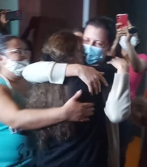 [Vídeo] Mariana volta para casa sã e salva após atuação das forças da SSP