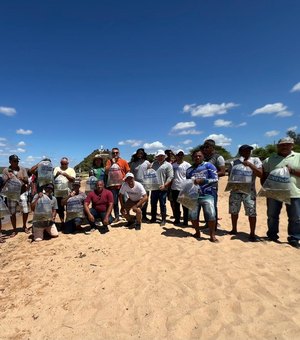 Dia Mundial da Água em Alagoas: peixamento repovoa rio São Francisco com espécie ameaçada de extinção