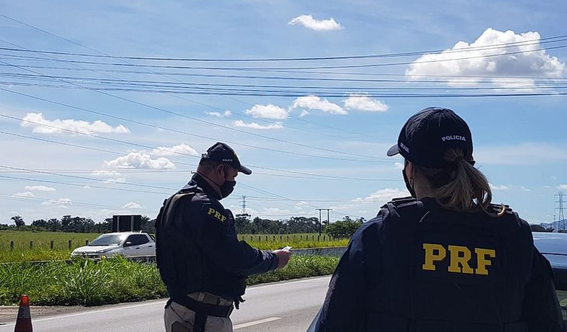 Motociclista morre ao atropelar animal em Murici