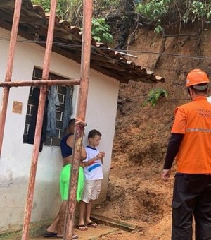 Saiba como a Defesa Civil de Maceió identifica riscos durante vistoria em imóveis