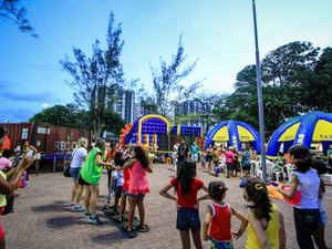 Lazer Itinerante leva esporte e diversão a moradores do Prado