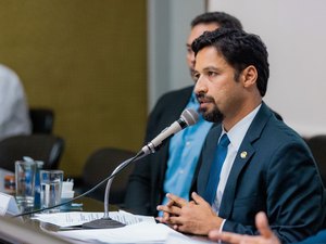 Críticas à BRK Ambiental e a Casal marcam audiência pública convocada por Rodrigo Cunha