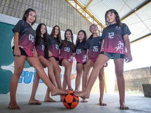 Iniciativa de escola da rede estadual empodera meninas por meio do esporte