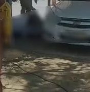 Jovem com histórico criminal é atacado por trio encapuzado e morto com 20 tiros em Maceió