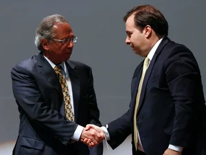 Rodrigo Maia após desentendimentos com Guedes: “Precisamos estar juntos”