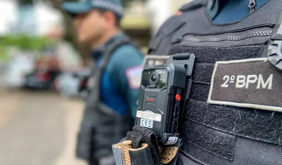 Paulo Dantas acelera implantação de câmeras corporais na PM e abre cotação para serviço