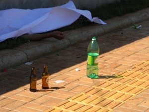 Jovem é morto com golpes de arma branca após discussão com amigo embriagado