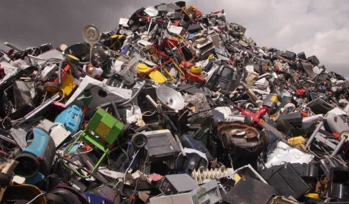 Lixo eletrônico: cooperativas de recicláveis são opções para descarte correto