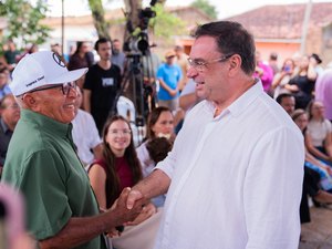 Com entrega de nova UBS, Luciano realiza antigo sonho de moradores da Comunidade Pau Ferro