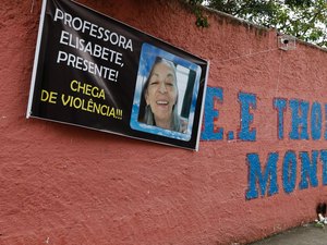 Estação do metrô recebe nome de professora morta em ataque