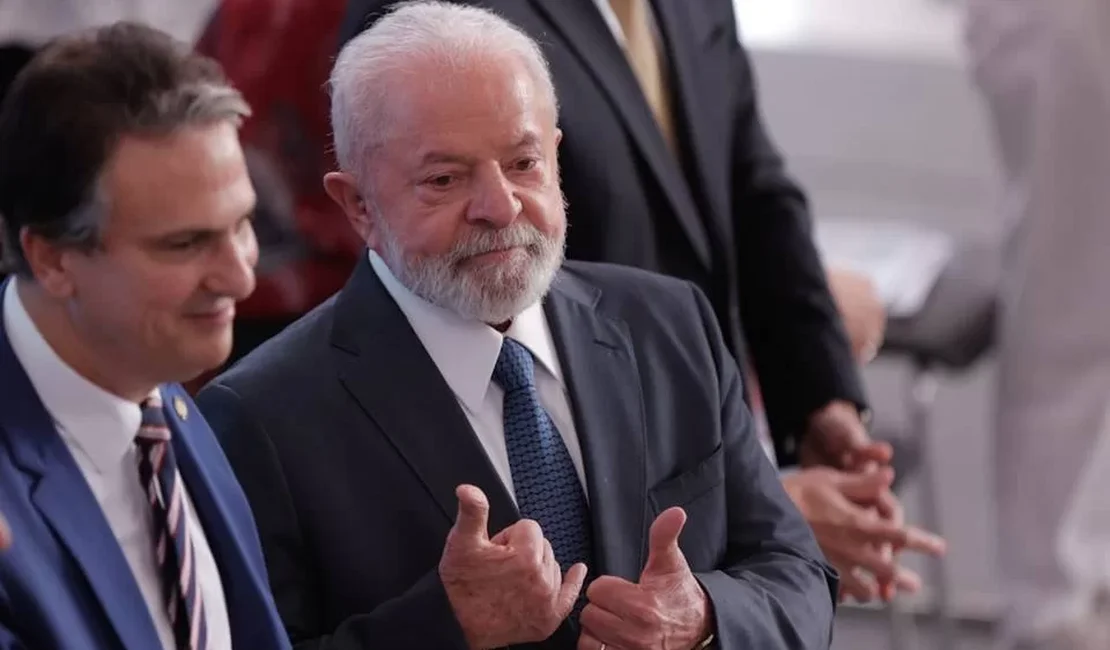 Lula sanciona lei que prevê renegociação de dívidas do Fies; entenda