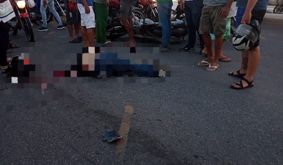 Motociclista tem cabeça esmagada por ônibus na Avenida Menino Marcelo